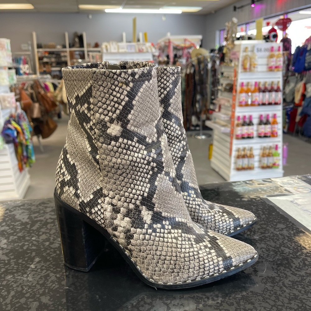 Aldo Gray Snakeskin Heeled Boots